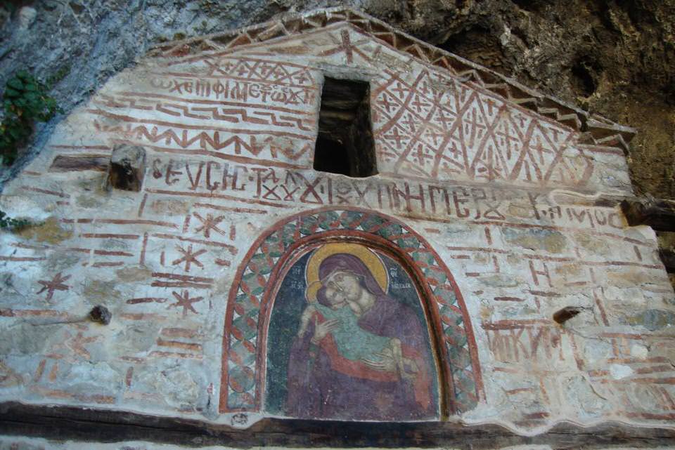 Ψαράδες Φλώρινας: Το travelgirl.gr σε ξεναγεί σε έναν παραδοσιακό οικισμό με καταπληκτική αρχιτεκτονική