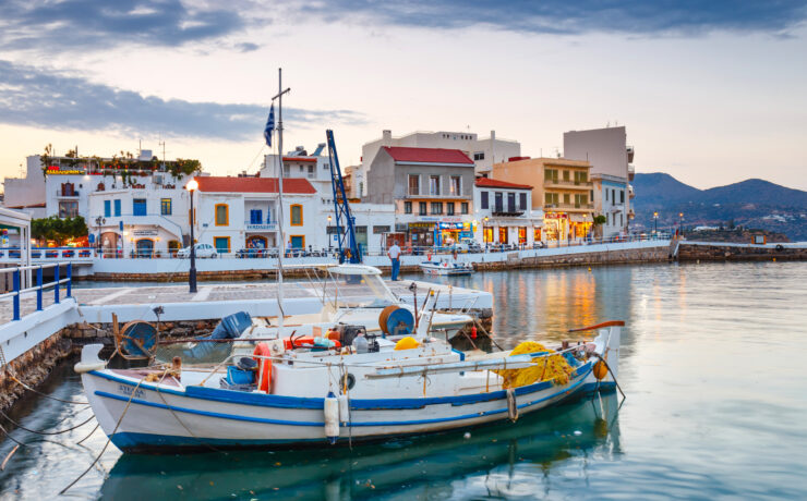 Άγιος Νικόλαος: Ταξίδι στον γραφικό οικισμό της Κρήτης Πηγή φωτογρσφίας: travel.gr, shutterstock