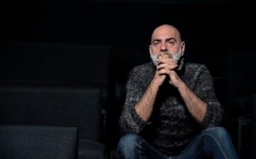 Θεατρικά Εργαστήρια υποκριτικής και σκηνοθεσίας από τον Δημήτρη Καρατζιά στον Πολυχώρο Vault