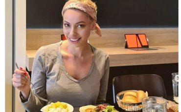 Κερδίστε ένα brunch για δύο άτομα στο Puclic Cafe στον Πειραιά (Για όσους έχουν Instagram)