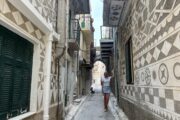Πυργί: Το travelgirl.gr σε ξεναγεί στο "ζωγραφιστό χωριό" της Χίου βγαλμένο από άλλη εποχή!