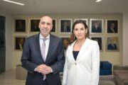 Ο. Κεφαλογιάννη στο ΕΒΕΑ: Στόχος η επέκταση της τουριστικής περιόδου και η αναβάθμιση υποδομών