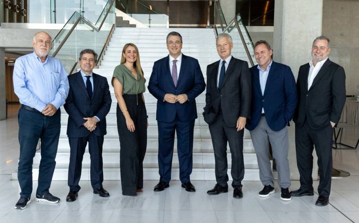 Η πρώτη ενιαία ευρωπαϊκή στρατηγική για τον τουρισμό στη συνάντηση ΣΕΤΕ με Τζιτζικώστα