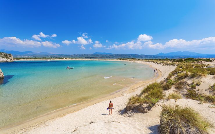 To travelgirl.gr σου παρουσιάζει τις ωραιότερες παραλίες της Πελοποννήσου Πηγή φωτογραφίας: travel.gr, shutterstock