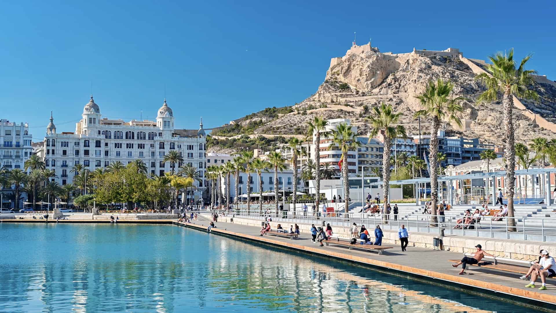 Αλικάντε: Ταξίδι στο "διαμάντι" της ΙσπανίαςΠηγή φωτογραφίας: https://thefrugalexpat.com/