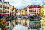 Annecy: Ένα διαμάντι των Γαλλικών Άλπεων που αιχμαλωτίζει τις καρδιές Πηγή φωτογραφίας: travel.gr, Shutterstock
