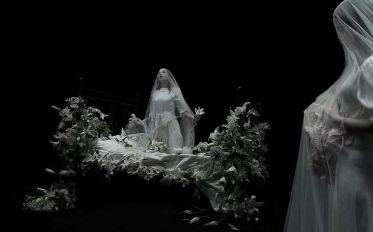 DRACULA: Η υπερπαραγωγή σε διασκευή-σκηνοθεσία Θάνου Παπακωνσταντίνου έρχεται στο Θέατρο Πόρτα