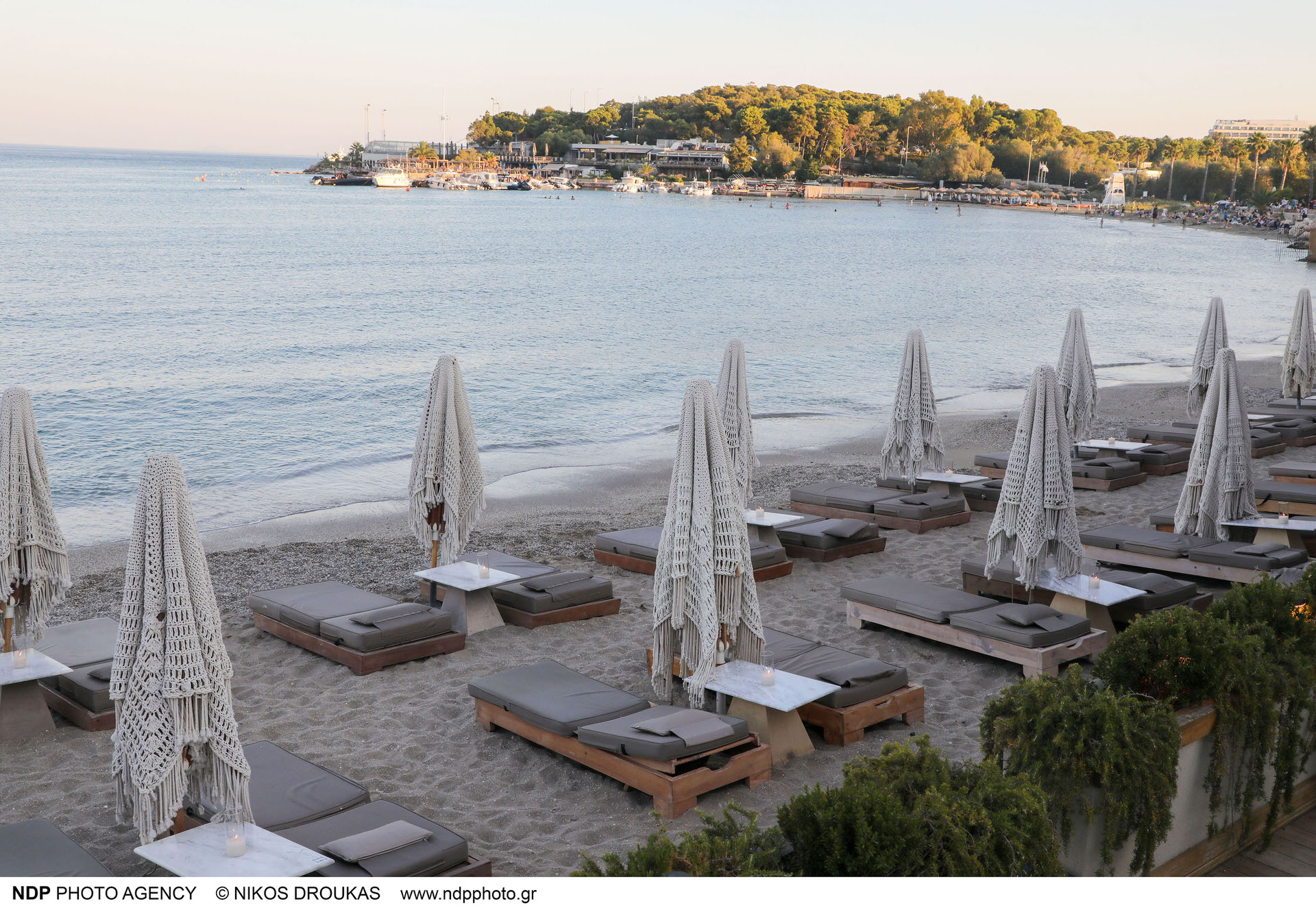 The Royal Beach Vouliagmeni & Goya Gastrobar: To grand opening του καλοκαιριού