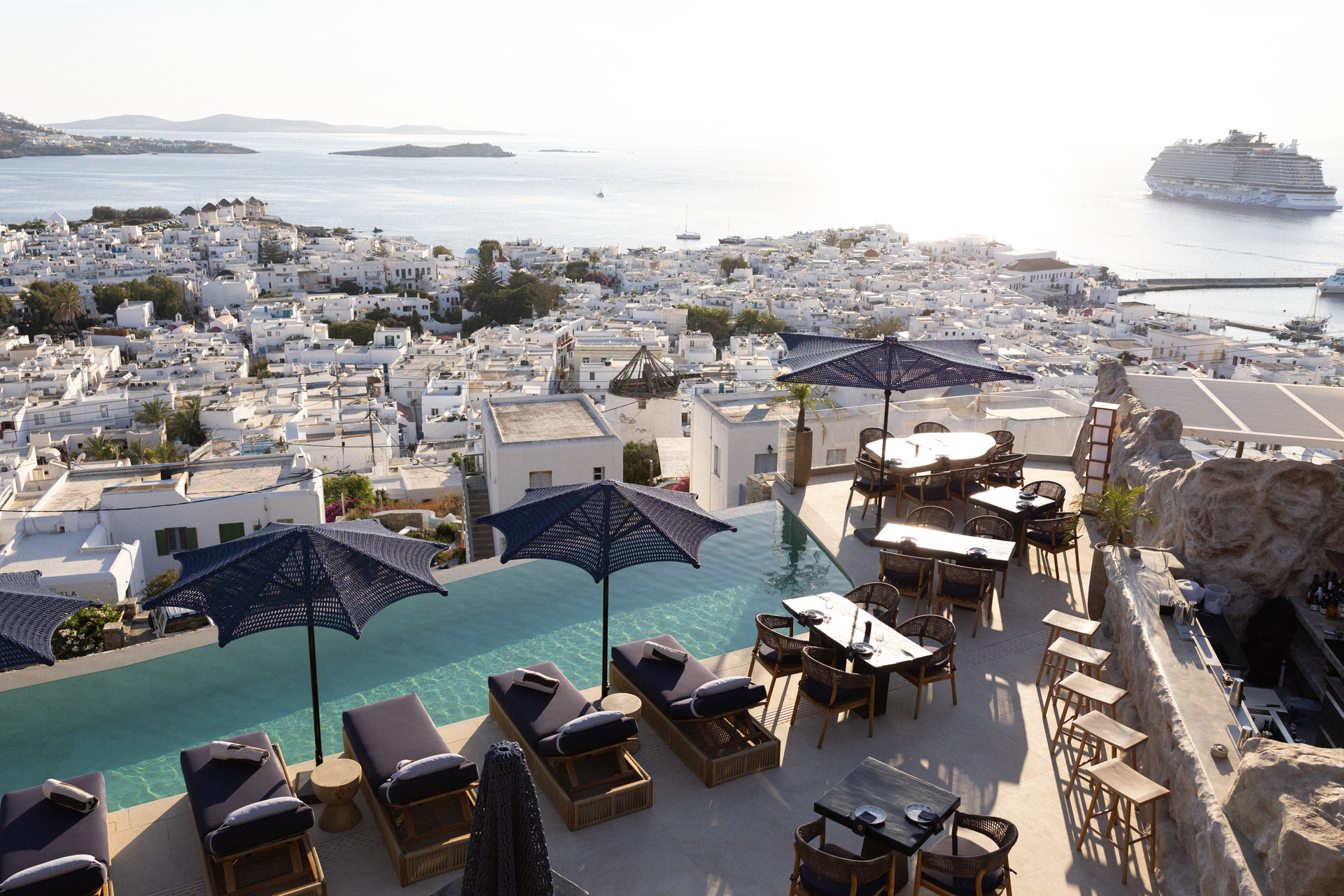 Kiku Mykonos: Ένα ταξίδι γεύσεων στην καρδιά του Αιγαίου