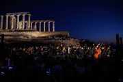 Σταύρος Ξαρχάκος: «Ταξίδι στο Φως - Από την ανάμνηση στην αιωνιότητα» στις 8 Σεπτεμβρίου στο Ηρώδειο