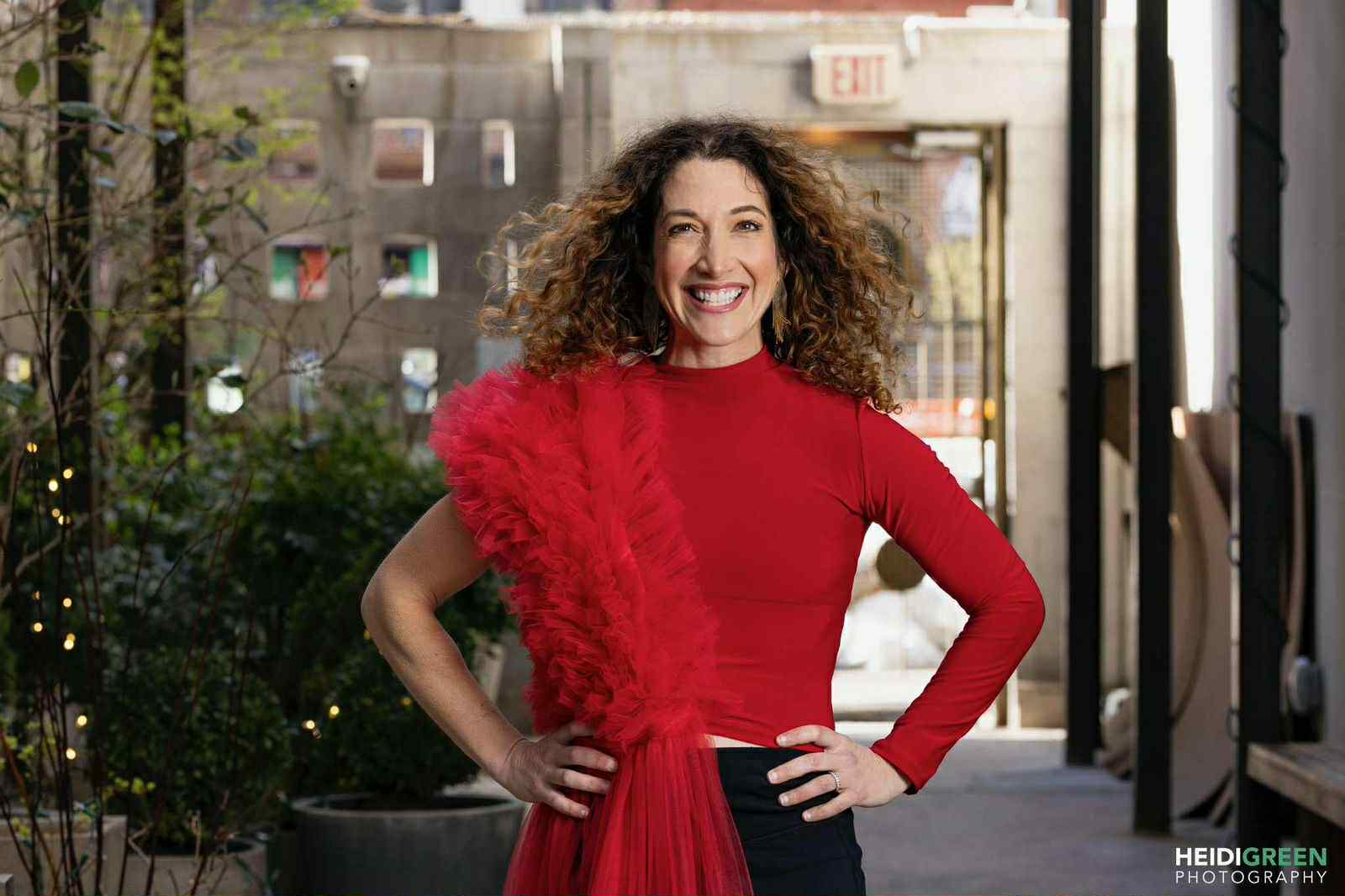 Η Έλλη Σπυροπούλου στο travelgirl.gr: Οι στόχοι του 3ου Συνεδρίου Τουρισμού Πολυτελείας στη Σαντορίνη και ο ρόλος της Ράντι Ζούκερμπεργκ