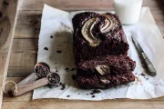 Συνταγή για σοκολατένιο banana bread! Πηγή φωτογραφίας: https://www.pastryaffair.com/