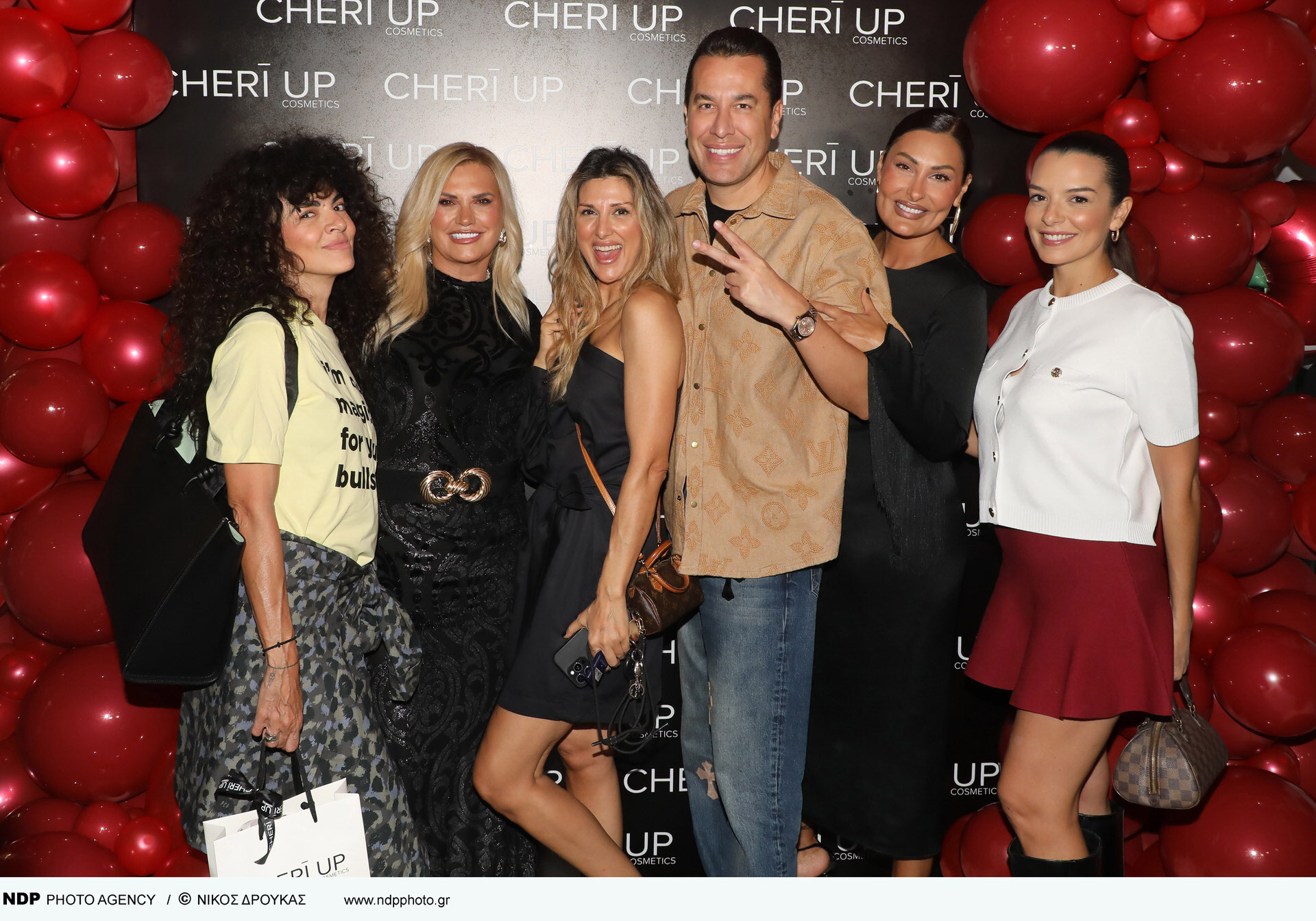 "CHERĪ UP" Cosmetics: 4 χρόνια ομορφιάς και καινοτομίας για το πιο girly beauty brand!
