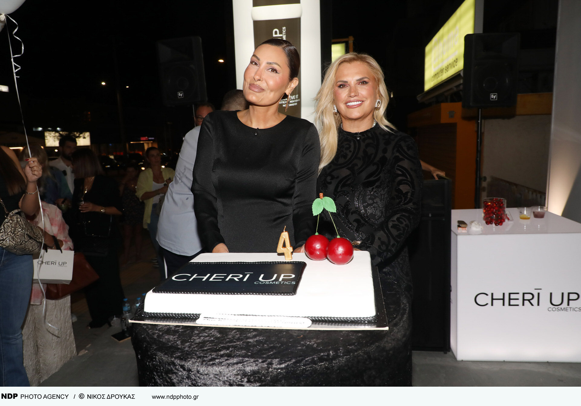 "CHERĪ UP" Cosmetics: 4 χρόνια ομορφιάς και καινοτομίας για το πιο girly beauty brand!