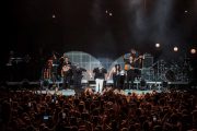 Γιάννης Πλούταρχος – Γιώργος Κακοσαίος - Κατερίνα: Όλο το Κατράκειο Θέατρο μια αγκαλιά στη μοναδική τους συναυλία