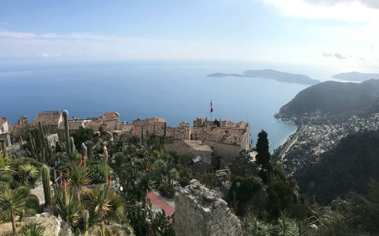Eze: Το μεσαιωνικό χωριό στη Γαλλική Ριβιέρα που πρέπει να επισκεφθείς