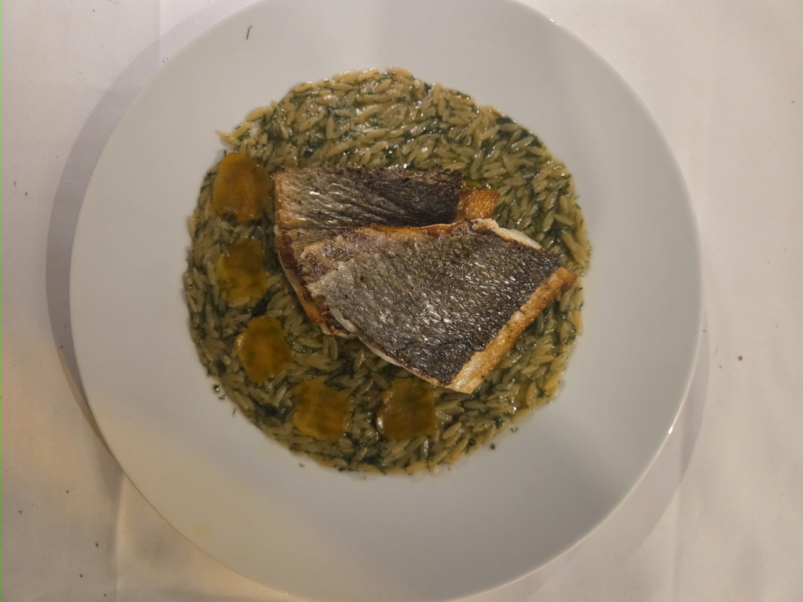 Ateno Cook & Deli: Ο Νίκος Καραθάνος μας ξανασυστήνει την ελληνική κουζίνα με μία σύγχρονη ματιά