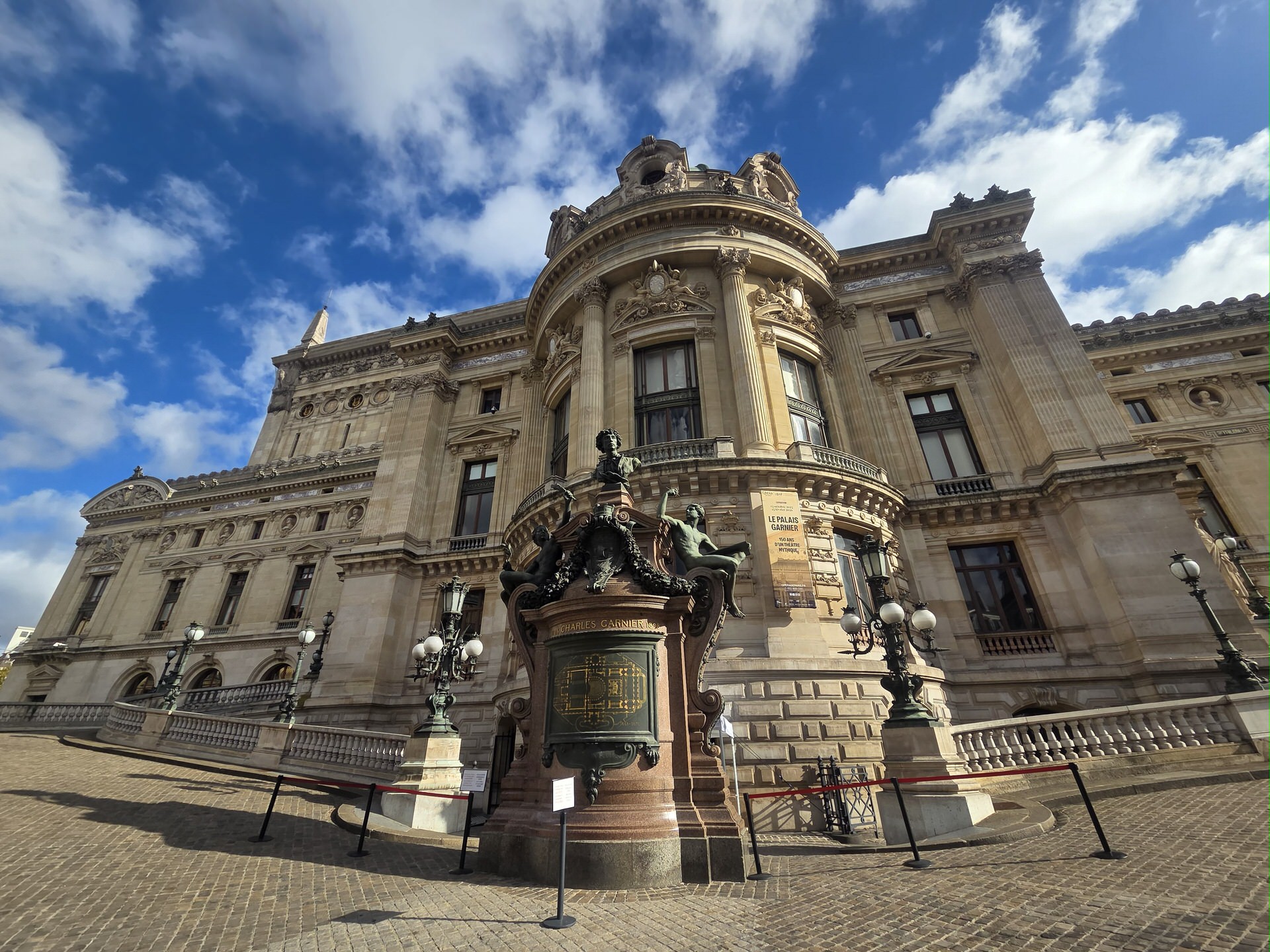 Palais Garnier: Μια όπερα-παλάτι στο κέντρο του Παρισιού