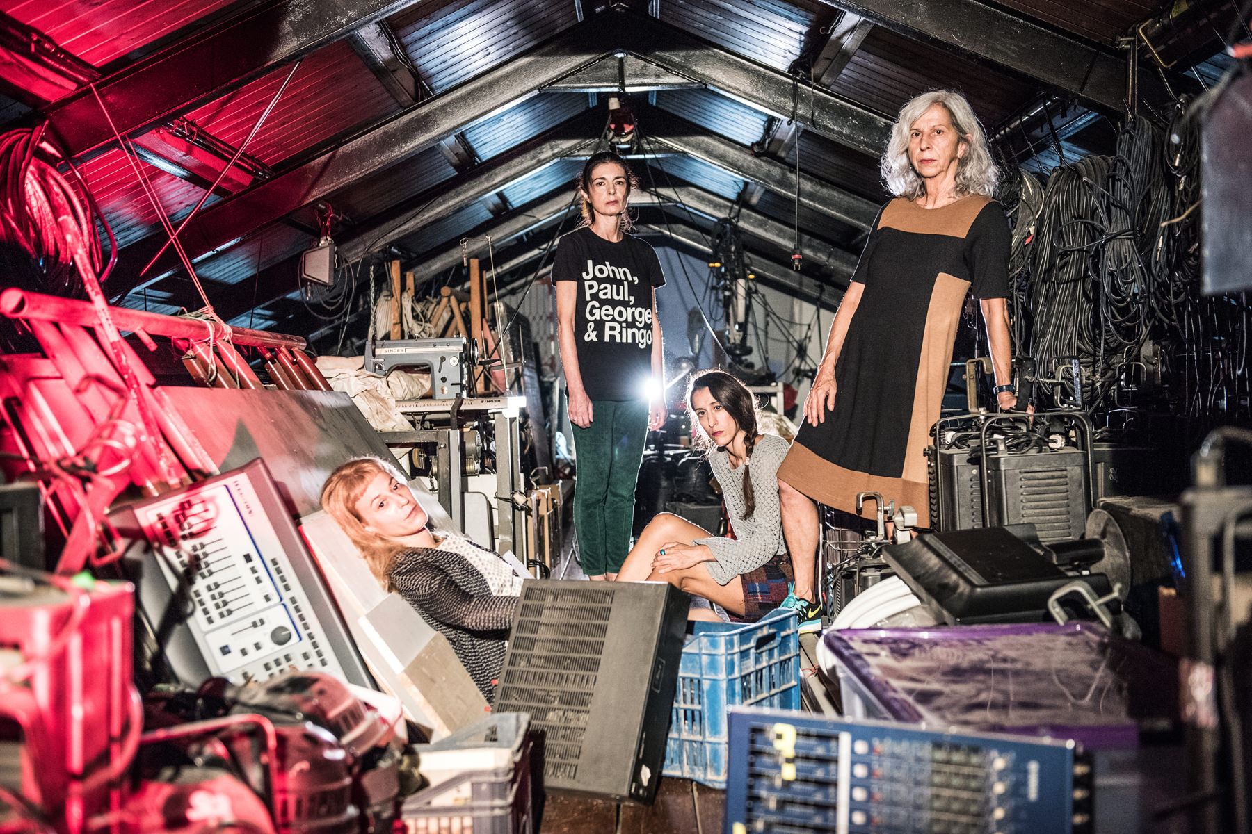 «ΤΑ ΧΡΟΝΙΑ» της Νομπελίστριας Αννί Ερνώ από τις 11 Δεκεμβρίου στο θέατρο Θησείον