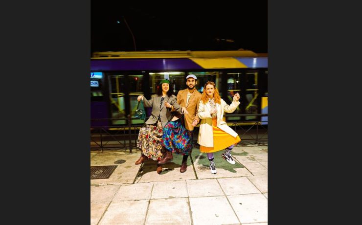 "Συγγνώμη Κύριε Μπέκετ": Το θεατρικό έργο της Σοφίας Φιλιππίδου επιστρέφει στο "Μαγαζάκι της Τ3χνης"