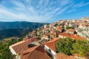 Εκδρομή στην Αράχωβα: Ένας ολοκληρωμένος ταξιδιωτικός οδηγός