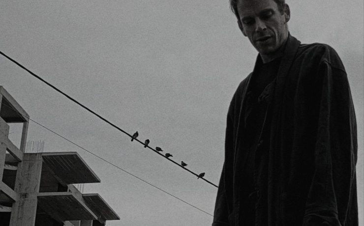 «Διψάει τις Νύχτες»: Μία παράσταση στο Δημοτικό Νεκροταφείο Πειραιά "Η Ανάσταση"