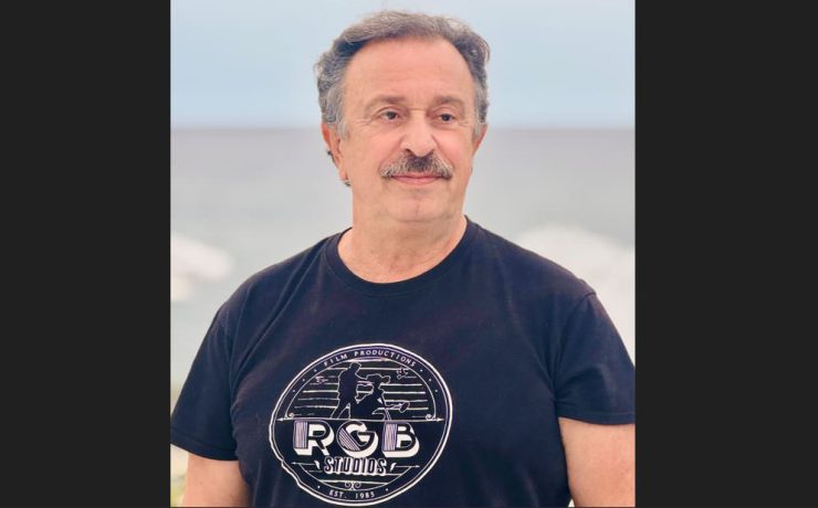 Εκκλησιάζουσες: Ο Θέμης Μουμουλίδης σκηνοθετεί το καλοκαίρι την ανατρεπτική κωμωδία του Αριστοφάνη