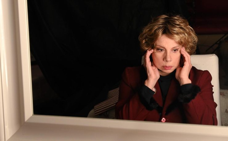 ΛΕΝΙ ΡΙΦΕΝΣΤΑΛ με τους Άννα Αδριανού και Βασίλη Αφεντούλη στον Μικρό Κεραμεικό