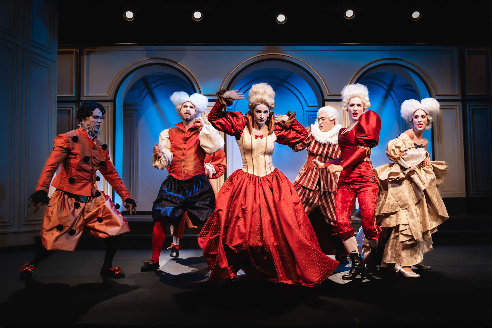 Ο Ταρτούφος: Το αριστούργημα του Μολιέρου ζωντανεύει στη σκηνή του θεάτρου Αλκυονίς