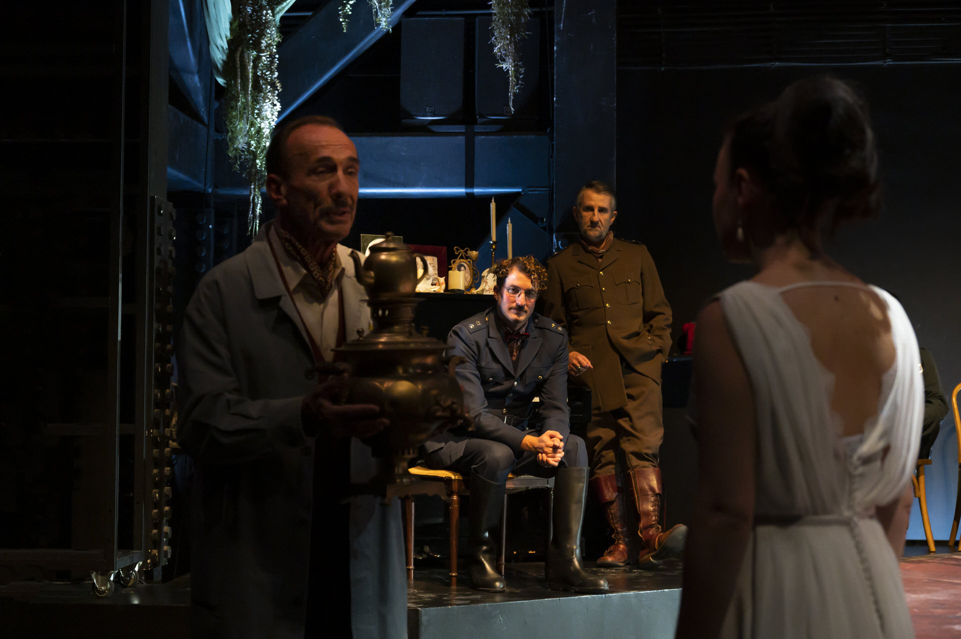 Οι "Τρεις Αδελφές" σε ζωντανή σύνδεση από το Κτήριο Τσίλλερ στην Ιθάκη