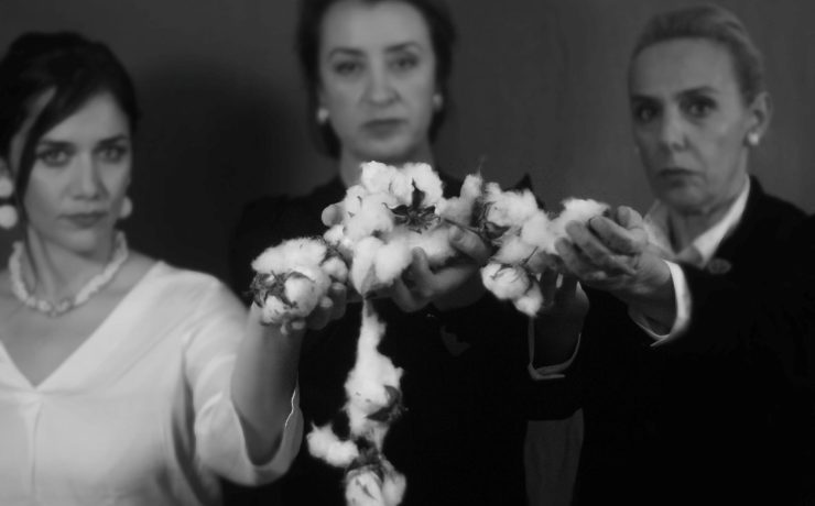 «Στο Εκκοκκιστήριο»: Από 21 Ιανουαρίου στο Από Κοινού Θέατρο 