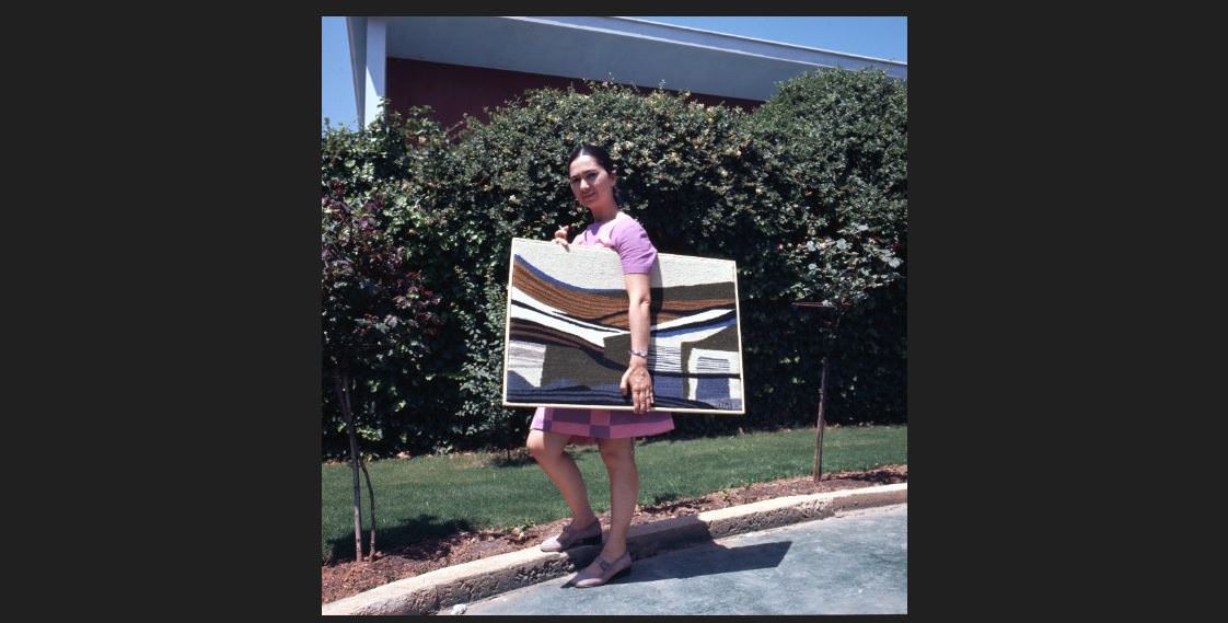 ΑΝΟΙΞΗ ΣΤΟ ΕΜΣΤ: Τρεις ατομικές εκθέσεις των σημαντικών Ελλήνων δημιουργών Νίκης Καναγκίνη, Στάθη Λογοθέτη και Γιάννη Χρήστου