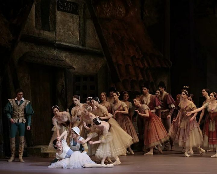 To αριστουργηματικό μπαλέτο "Ζιζέλ" στο Μέγαρο Μουσικής Θεσσαλονίκης από την Κρατική Όπερα της Βουδαπέστης