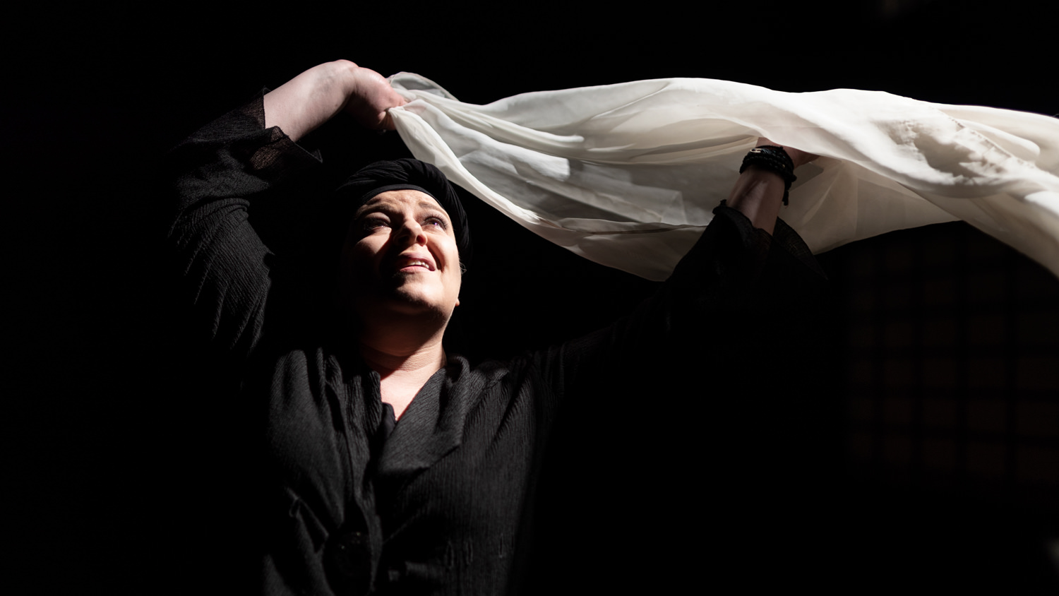 Η Κυρά της Ρω στο θέατρο ΦΙΛΙΠ