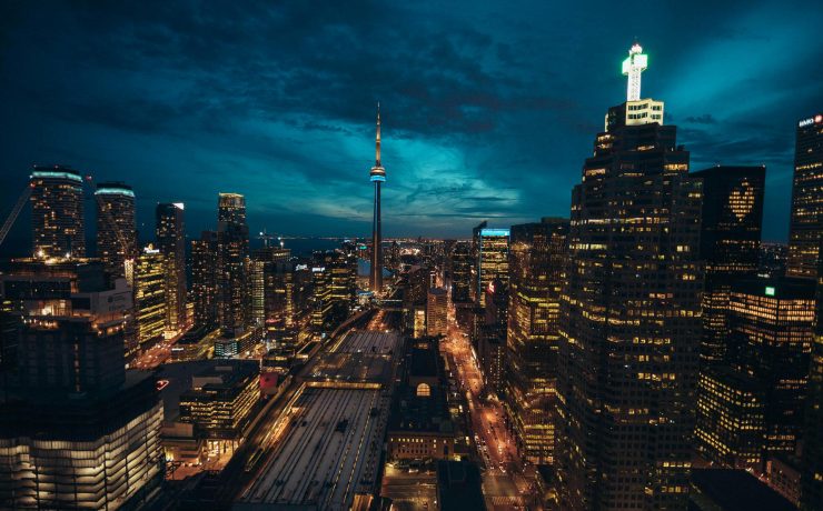 Από το CN Tower στο Distillery District: Τα χίλια πρόσωπα του Τορόντο