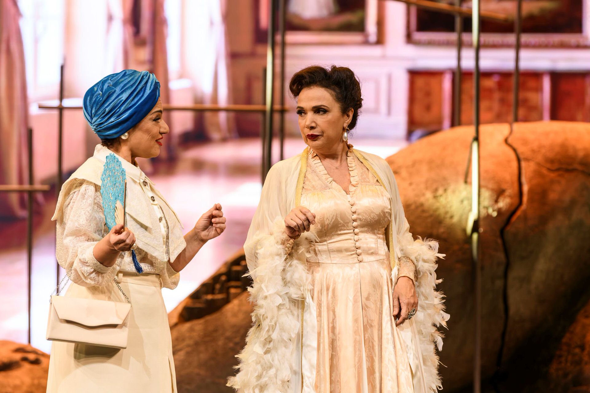 Παράταση παραστάσεων για την «Αλεξάνδρεια» του Φωκά Ευαγγελινού στο Θέατρο Παλλάς