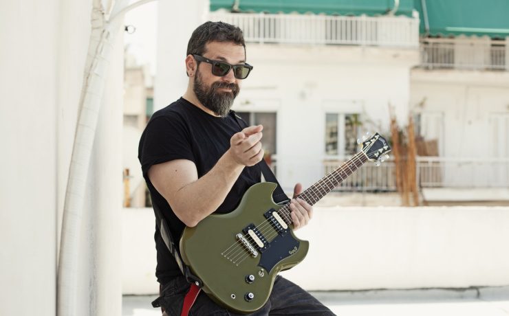 Ο Σπύρος Γραμμένος γιορτάζει (ξανά) τον Άγιο Βαλεντίνο στο Fuzz