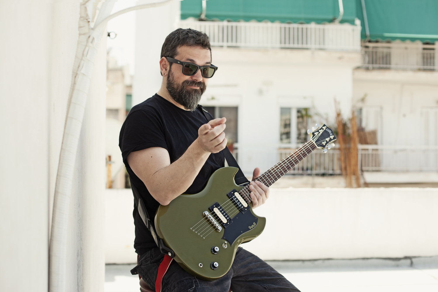 Ο Σπύρος Γραμμένος γιορτάζει (ξανά) τον Άγιο Βαλεντίνο στο Fuzz