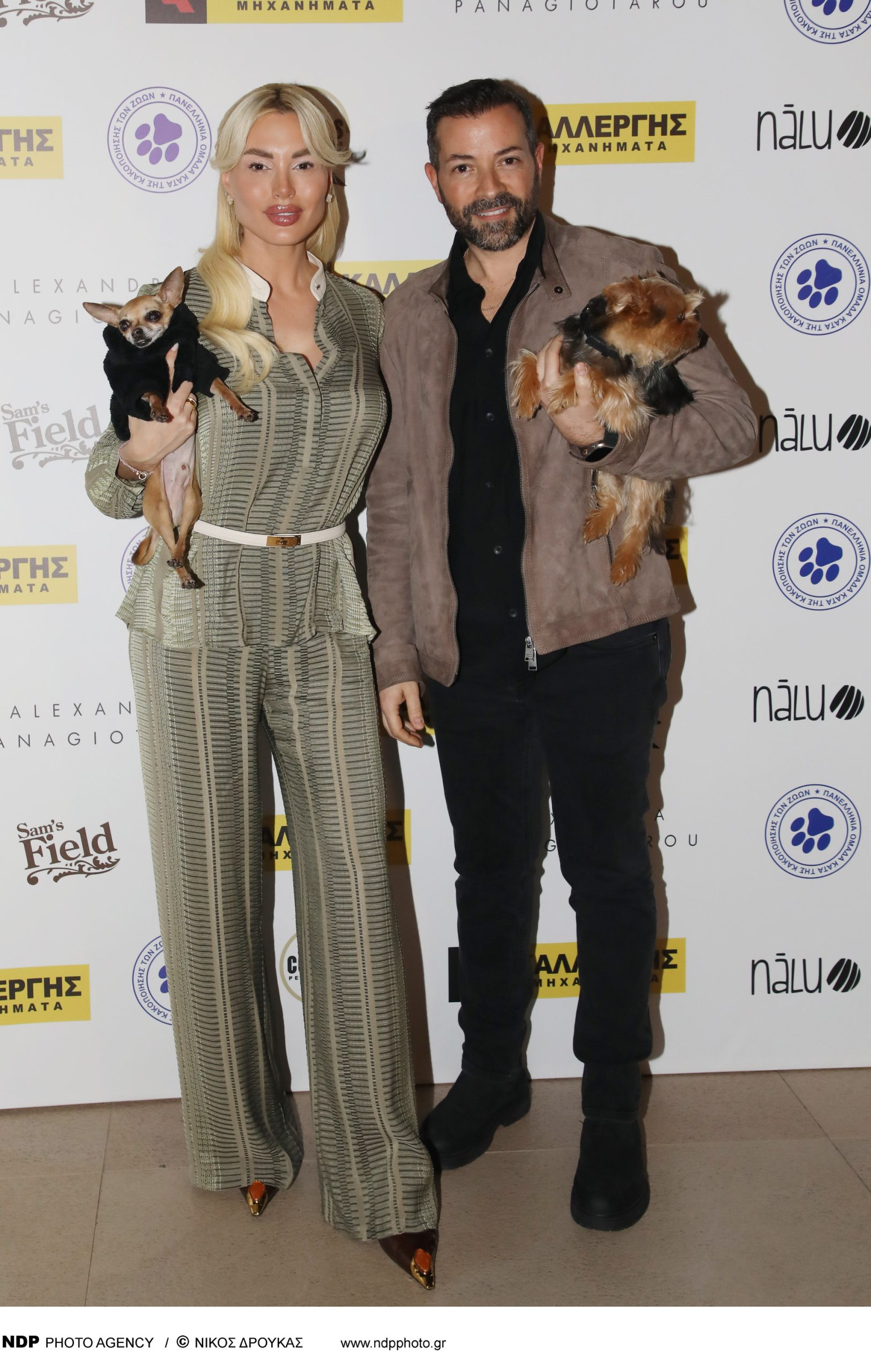 Η Αλεξάνδρα Παναγιώταρου γιόρτασε την “National Love Your Pet Day” στηρίζοντας την “Πανελλήνια Ομάδα Κατά της Κακοποίησης των Ζώων”