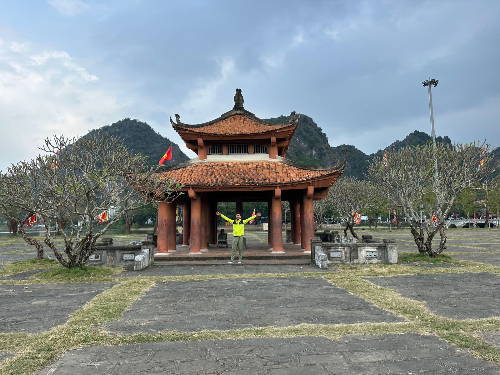  Χοά Λου και Χα Λονγκ Μπέι: Η ποίηση της πέτρας