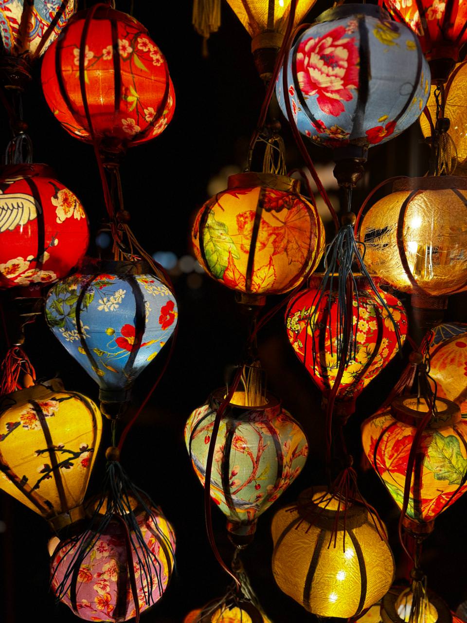  Χόι Αν: Η Πόλη των Φαναριών