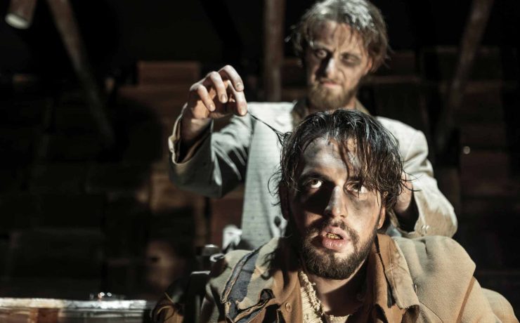 «Εμιγκρέδες» του Σλαβομίρ Μρόζεκ: Από 17 Φεβρουαρίου στο ΘΕΑΤΡΟ ΜΕΤΣ 