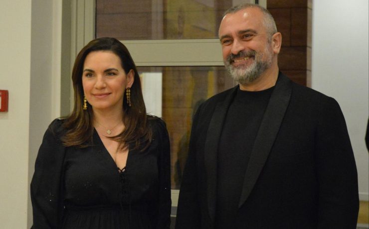 Η Υπουργός Τουρισμού στα εγκαίνια της έκθεσης «Είσαι ό,τι φοράς»