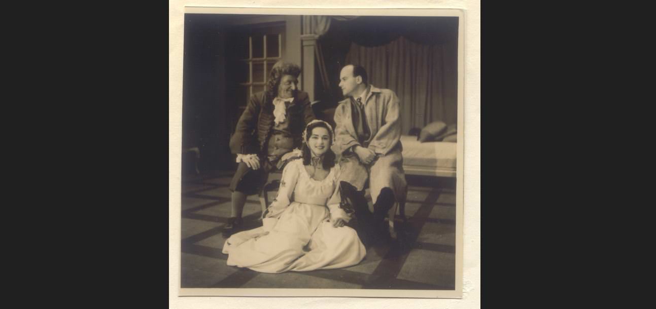 Η Αλίκη Βουγιουκλάκη «επιστρέφει» μόνιμα στο Δημοτικό Θέατρο Πειραιά