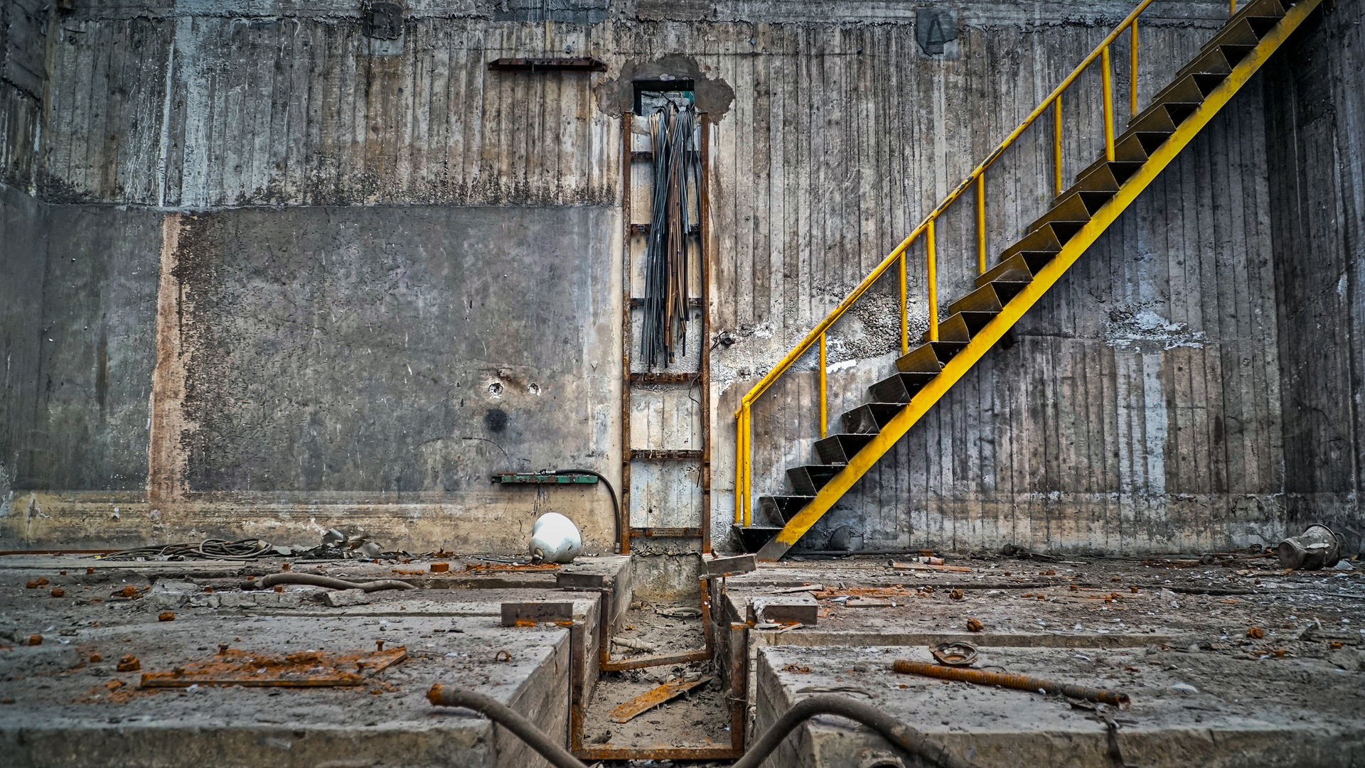 Το Δημοτικό Θέατρο Πειραιά παρουσιάζει για μια μόνο παράσταση την διακαλλιτεχνική δράση CHALKYONDAYS