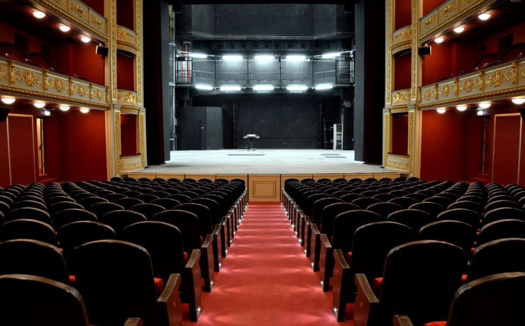 «Διψάει τις Νύχτες»: Για 3 παραστάσεις στο Δημοτικό Θέατρο Πειραιά