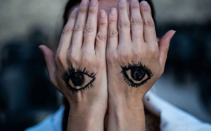 Η φόνισσα / Της ώρας κυνηγητόν ταξιδεύει σε όλη την Κρήτη!