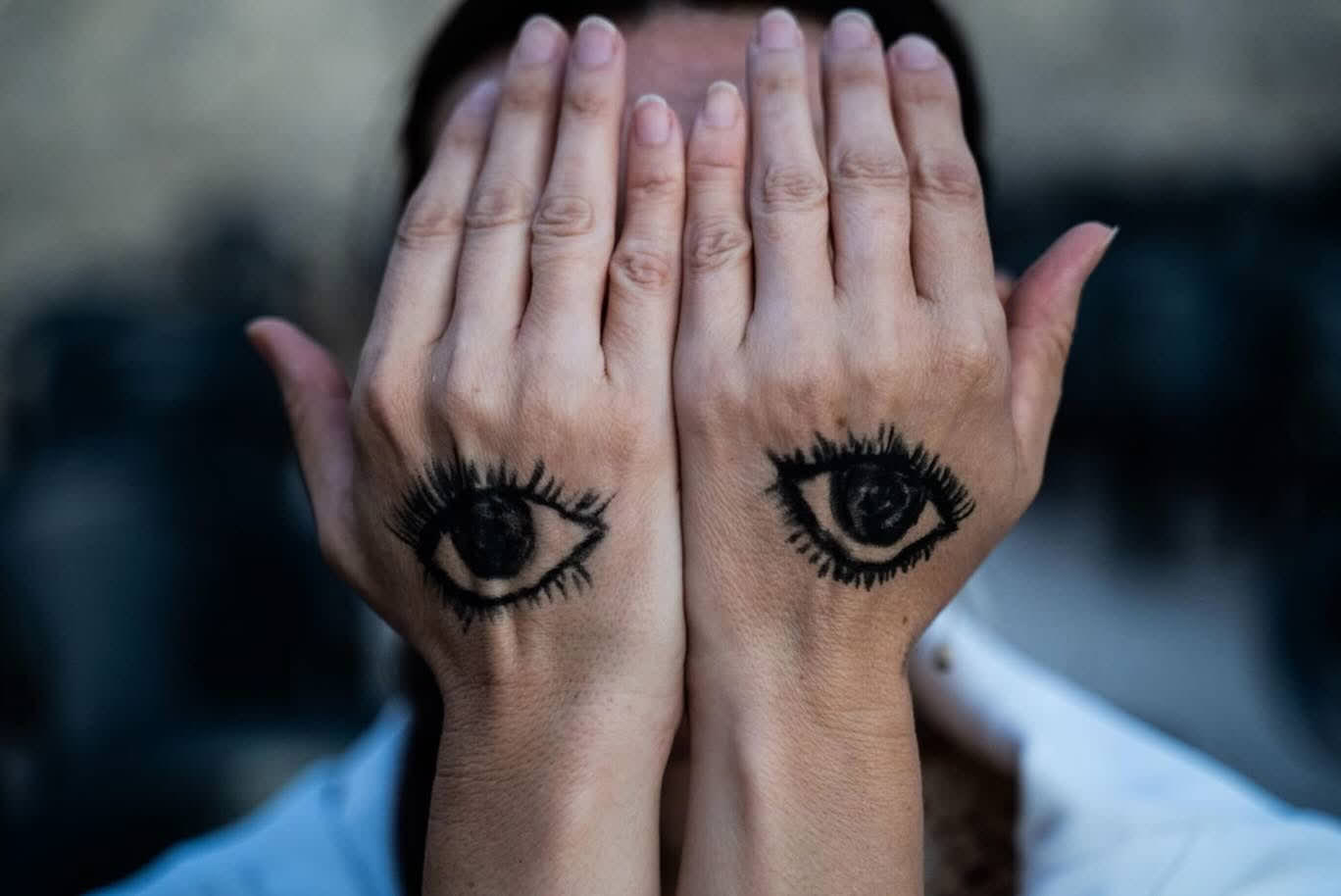 Η φόνισσα / Της ώρας κυνηγητόν ταξιδεύει σε όλη την Κρήτη!