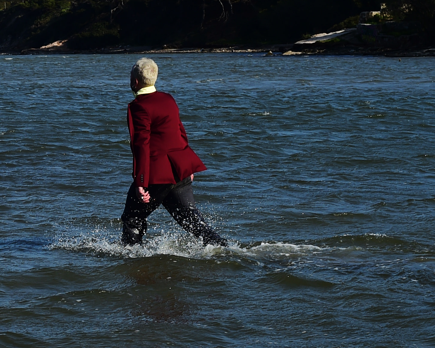 Τα κύματα της Βιρτζίνια Γουλφ: Από 16 Απριλίου στο Θέατρο Noūs- Creative space