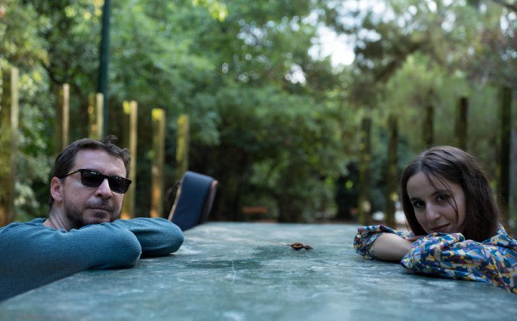 Ο Νίκος Ζουρνής και η Ντίνα Σκέμπρη στον Σταυρό του Νότου club